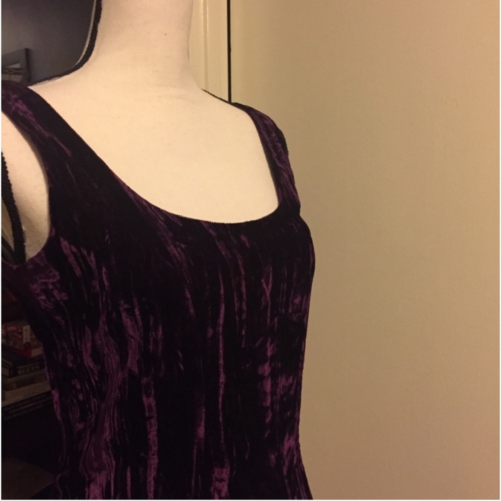 Vintage โ80s Betsey Johnson crushed velvet dress ๐ฅ - Picture 8 of 8